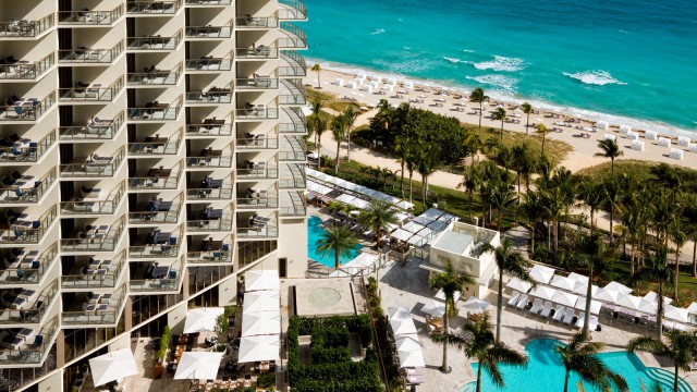Ponto Miami Hotel em Miami St Regis NEW 001
