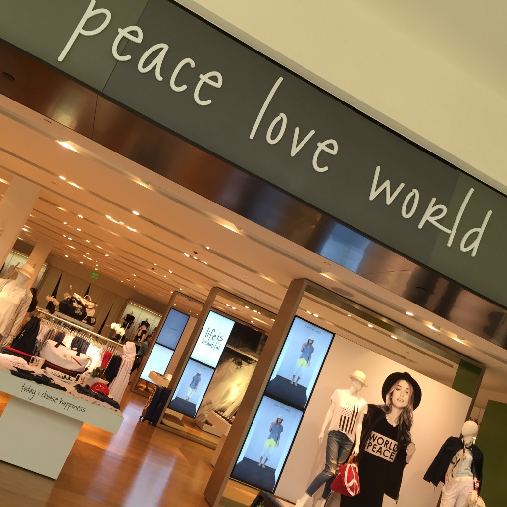 Ponto Miami Lojas em Miami Compras em Miami Peace Love World 4